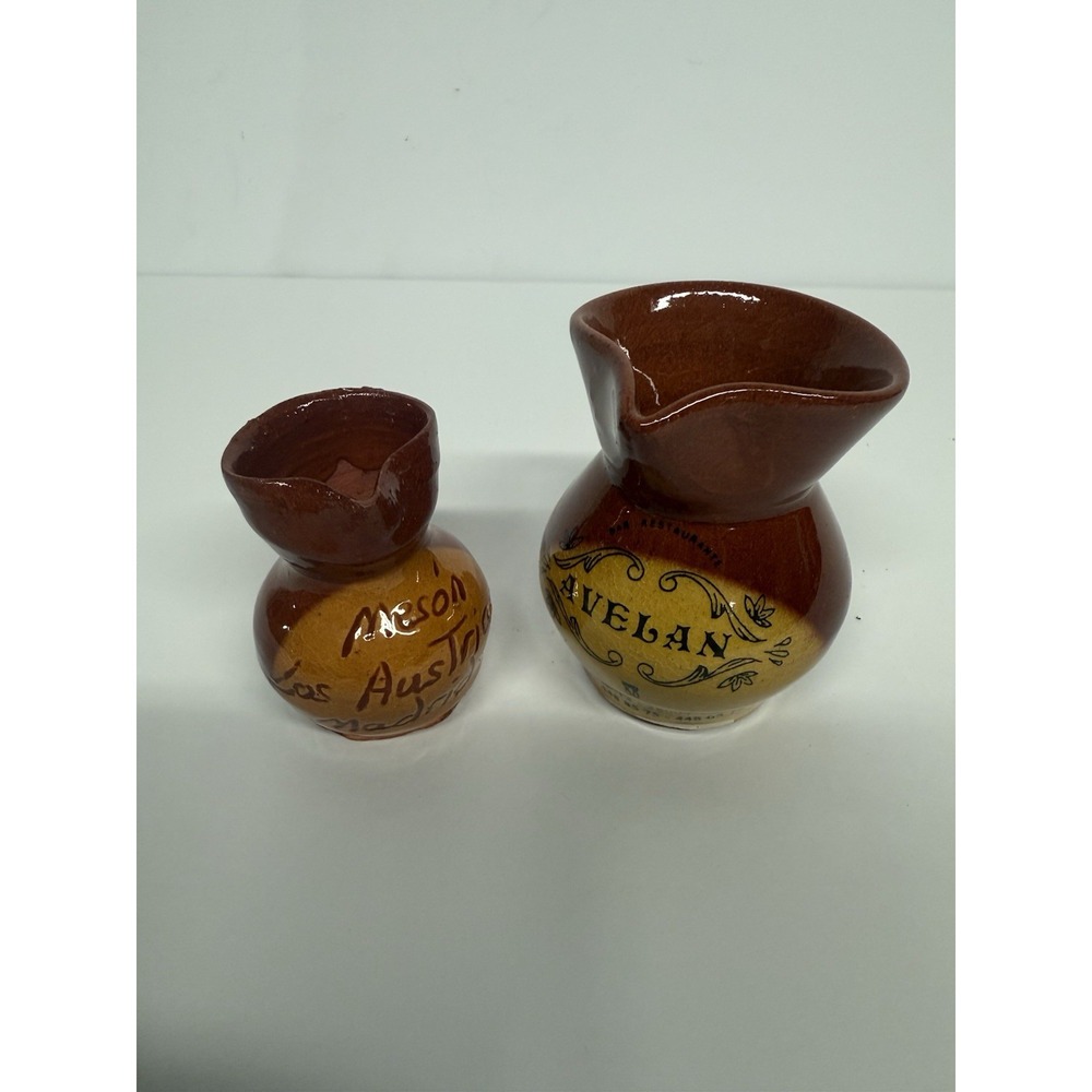 VTG Meson And Avelan Spain Tiny Souvenir Pitchers‎